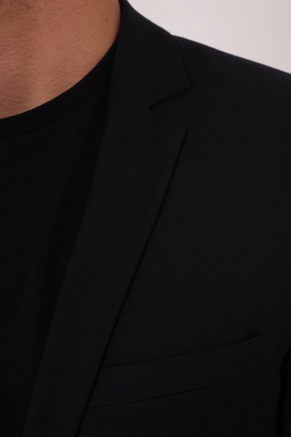 Men’s Super Slim Fit Suit with Pocket Square and Tailored Trousers